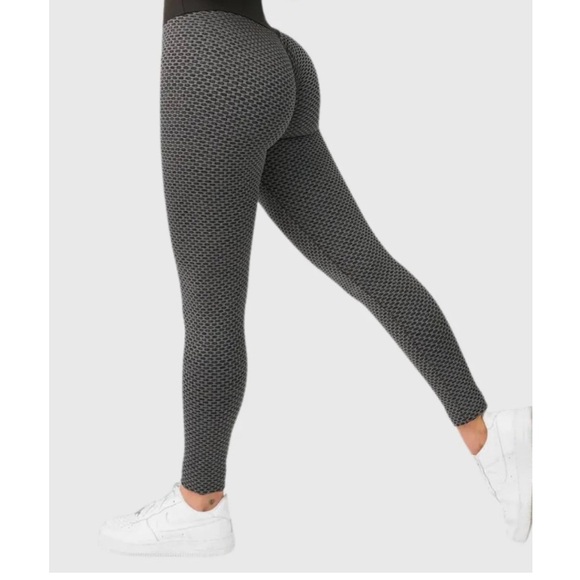 The Peach Lift Pants - Gray Textured Leggings